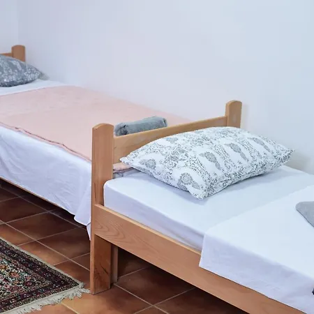 Studio Apartman Una *